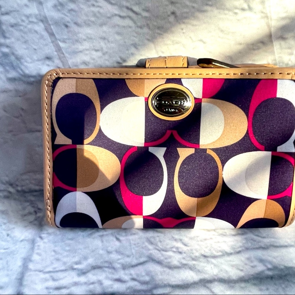 Authentic Coach Wallet